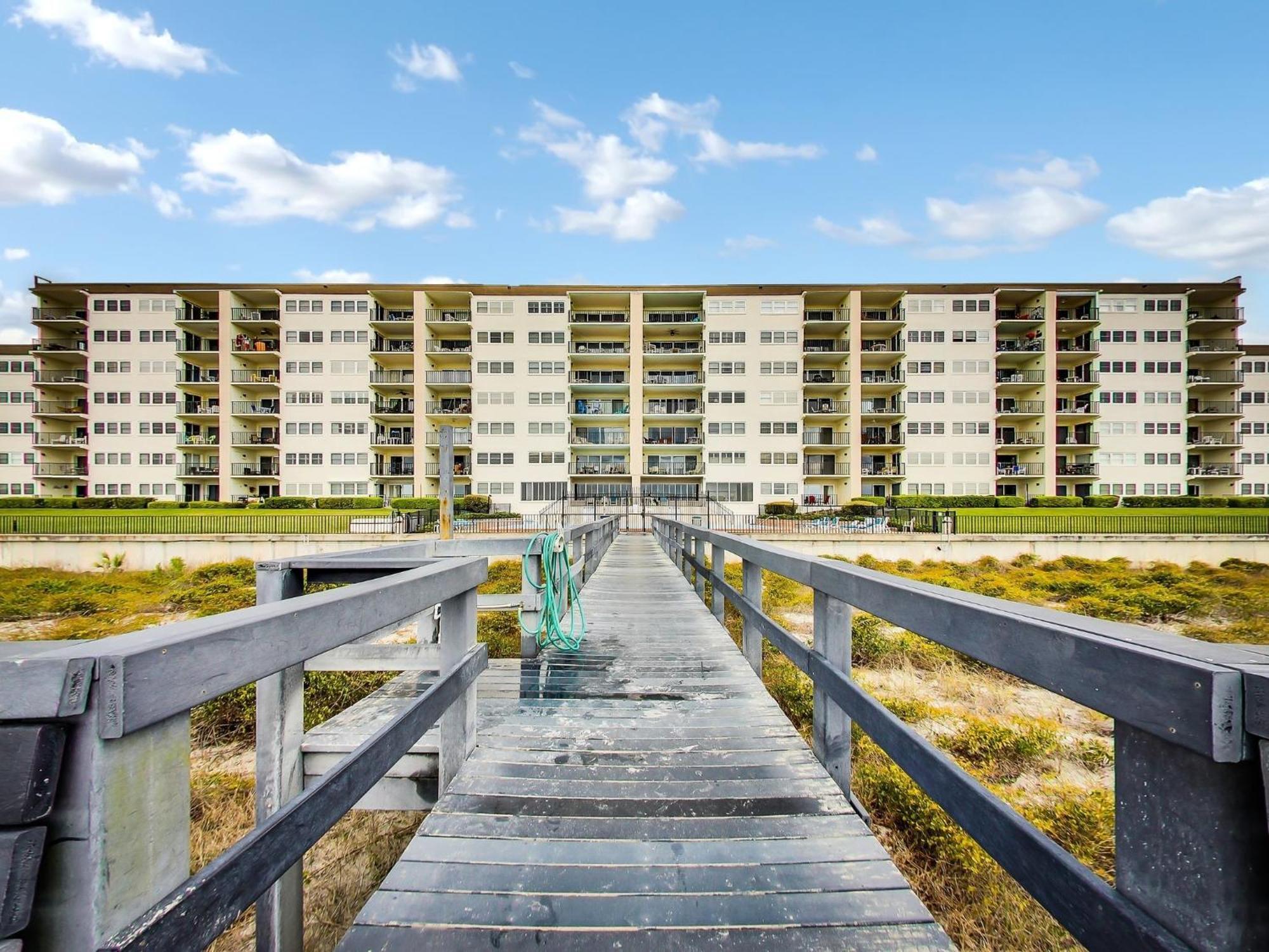 Oceanview Amelia South Condo شاطئ فينماندينا المظهر الخارجي الصورة